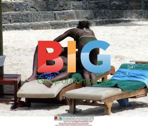 Singer Lamar's Mauritius Holiday