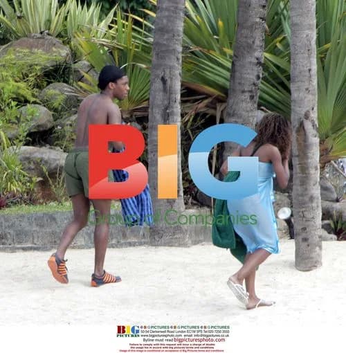Singer Lamar and GF on Holiday