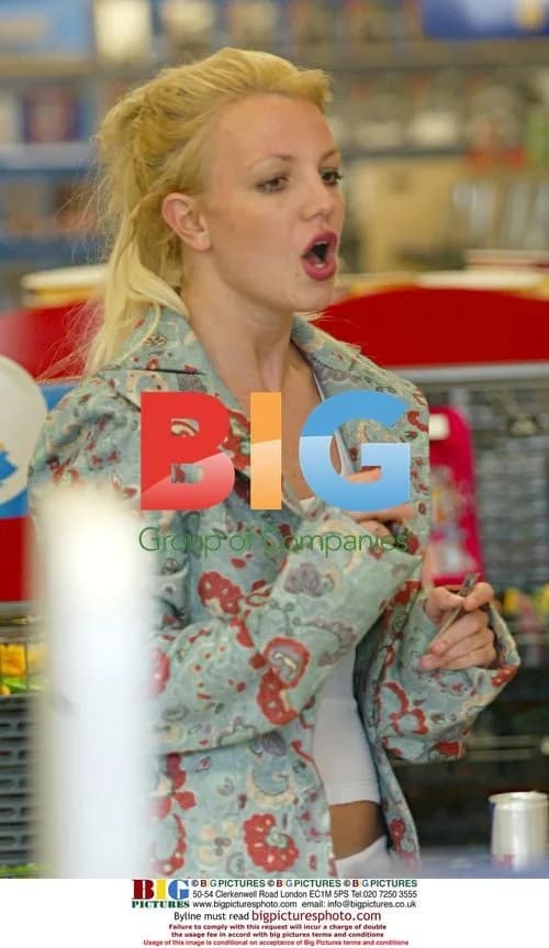 Britney Spears takes Shar Jackson's daughter Cassie out