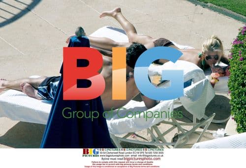 Nick Lachey and Jessica Simpson Enjoy Hawaii Getaway