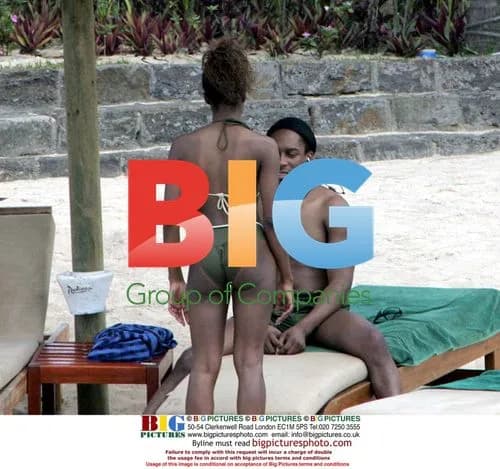 Singer Lamar on Holiday in Mauritius