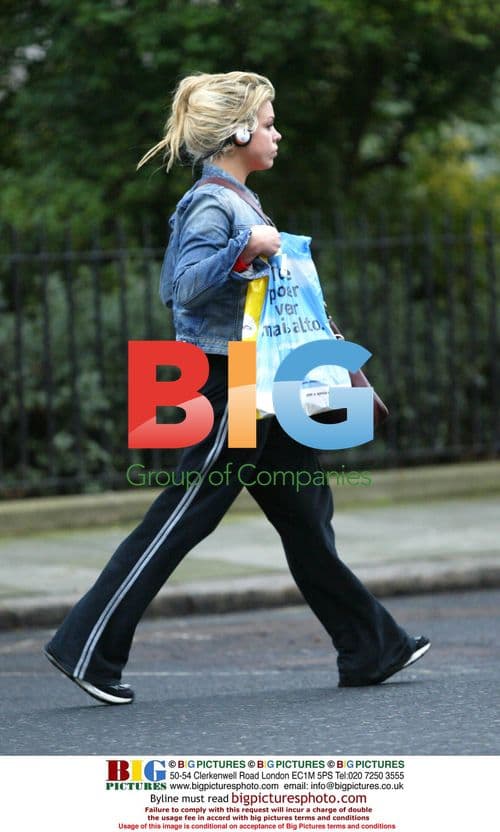Billie Piper Shopping in London