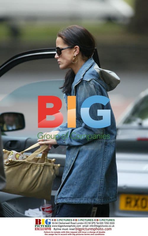 Model Sophie Anderton Arriving at London Hotel