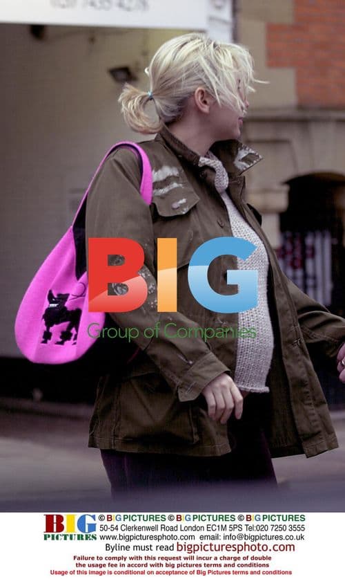 Pregnant Natalie Appleton out in London