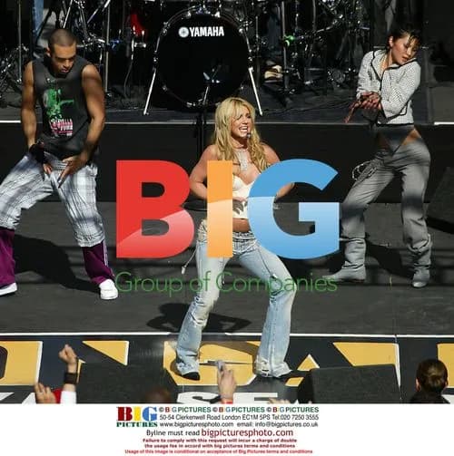 Britney Spears Performing at Highland Plaza in Hollywood