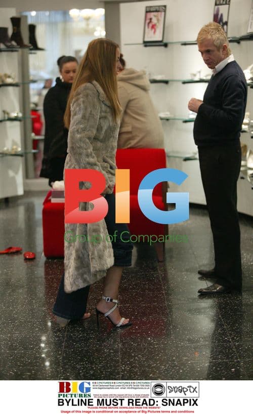 Jennifer Lawrence at 2016 Golden Globes