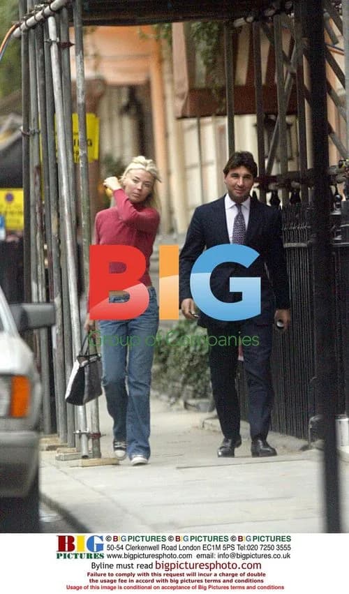 Tamara Beckwith Shopping in Mayfair