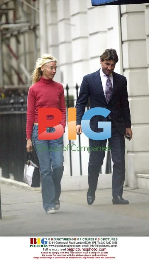 Tamara Beckwith Shopping in Mayfair
