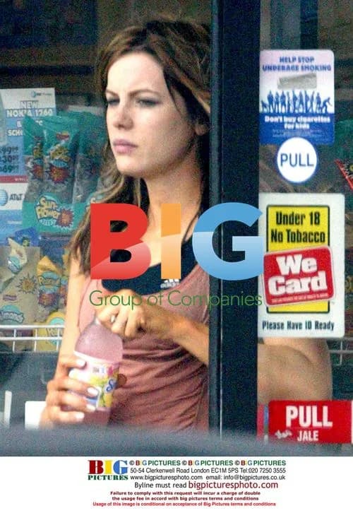 Kate Beckinsale and Len Wisman Shopping in LA