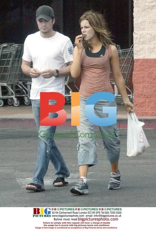 Kate Beckinsale and Len Wisman Shopping in LA