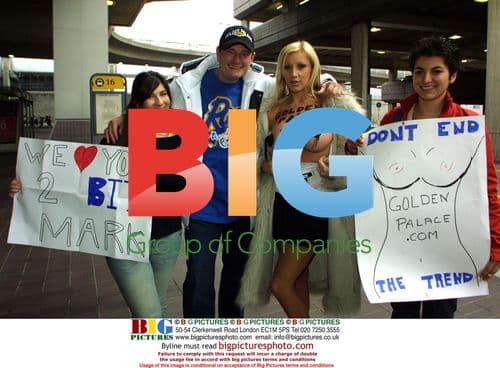 Streaker Meets Model at Airport