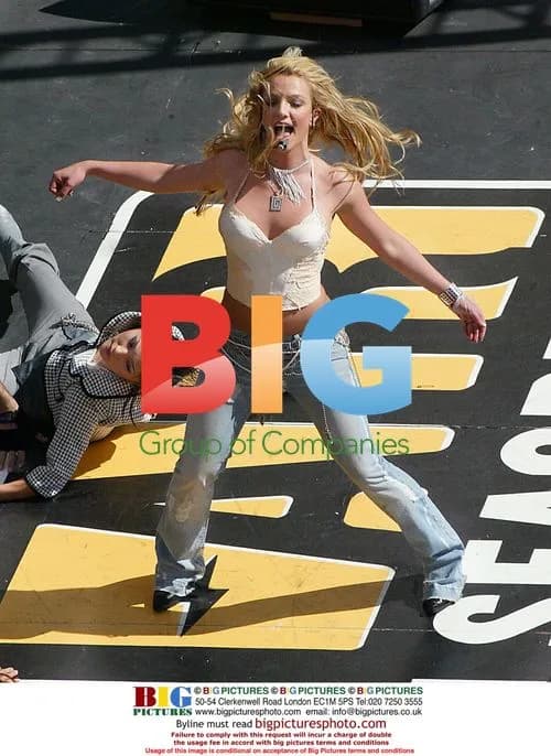 Britney Spears Live Performance