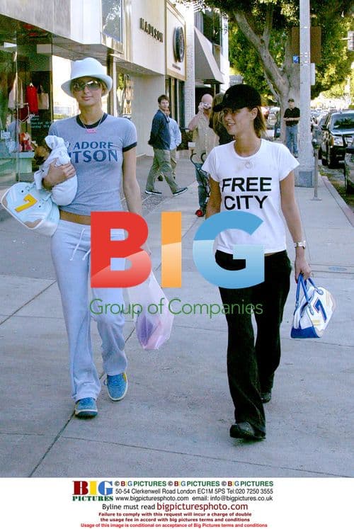 Paris Hilton Shopping with Sister and Dog