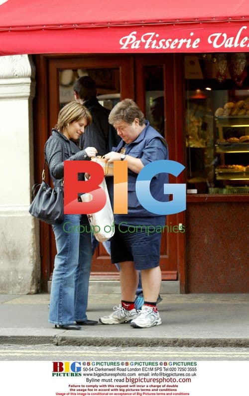 Adele and Lizzo at the 2023 Grammy Awards