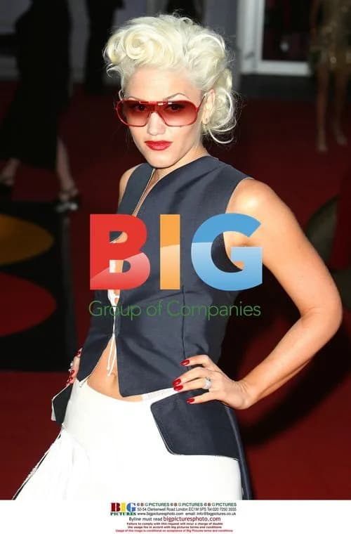 Gwen Stefani at the BRIT AWARDS 2004