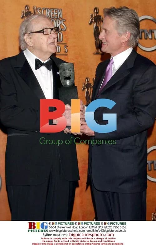 Karl Malden & Michael Douglas at SAG Awards 2004