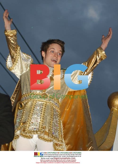 Elijah Wood at Mardi Gras Parade