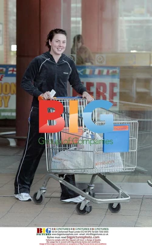 Mel C spotted shopping in London