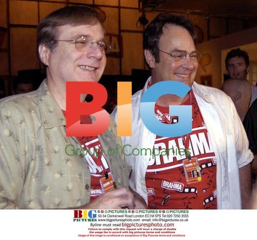 Taylor Swift Performs Live