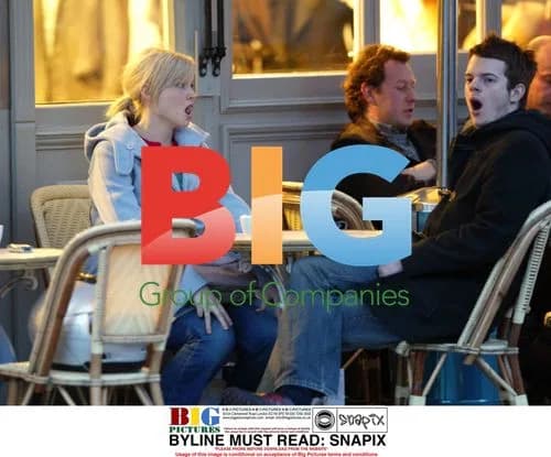 Sophie Ellis-Bextor and boyfriend Richard Jones shopping