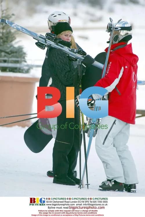 Melanie Griffith and Antonio Banderas Skiing in Aspen