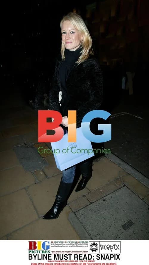 Denise Van Outen Shopping in London