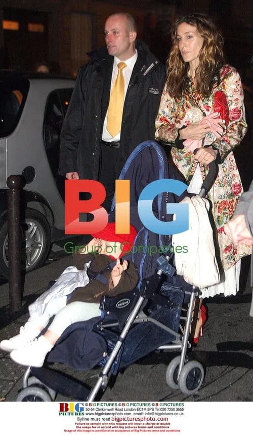 Sarah Jessica Parker with son in Paris