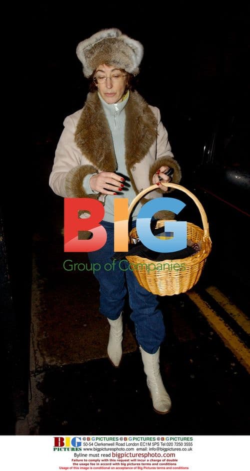 Maureen Lipman Shopping in London