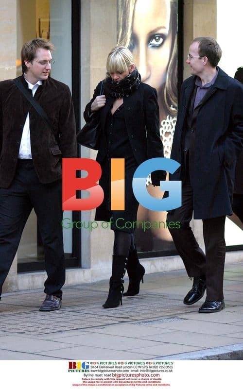 DJ/Presenter Zoe Ball Out With Friends in London