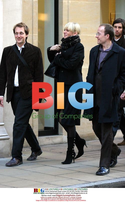 DJ Zoe Ball Out in London