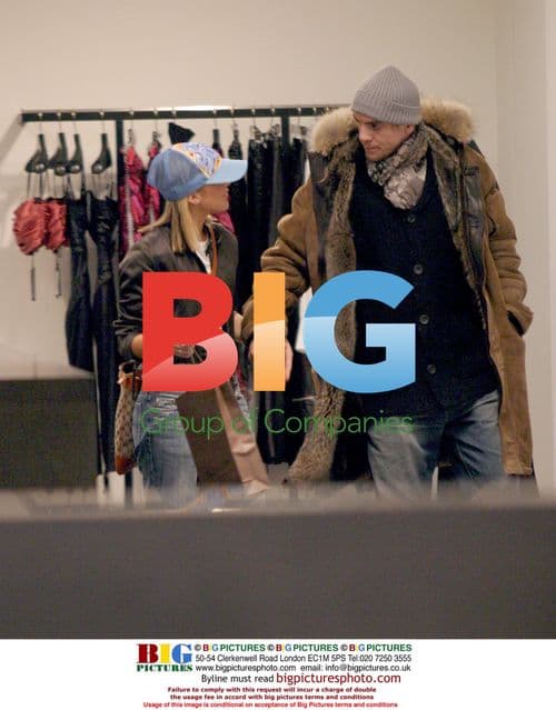 Kate Lawler & Jonathan Woodgate Shopping