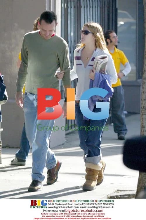 Drew Barrymore visits book store and MOCA