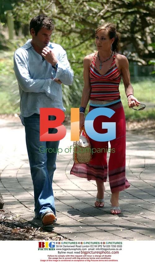 Justin Spittle - Tara Palmer-Tompkinson at Currumbin Bird Sanctuary
