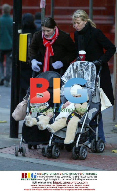 Jools Oliver and Daughters in Teddy Outfits