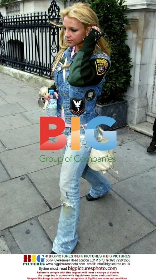 Britney Spears Leaves London Building