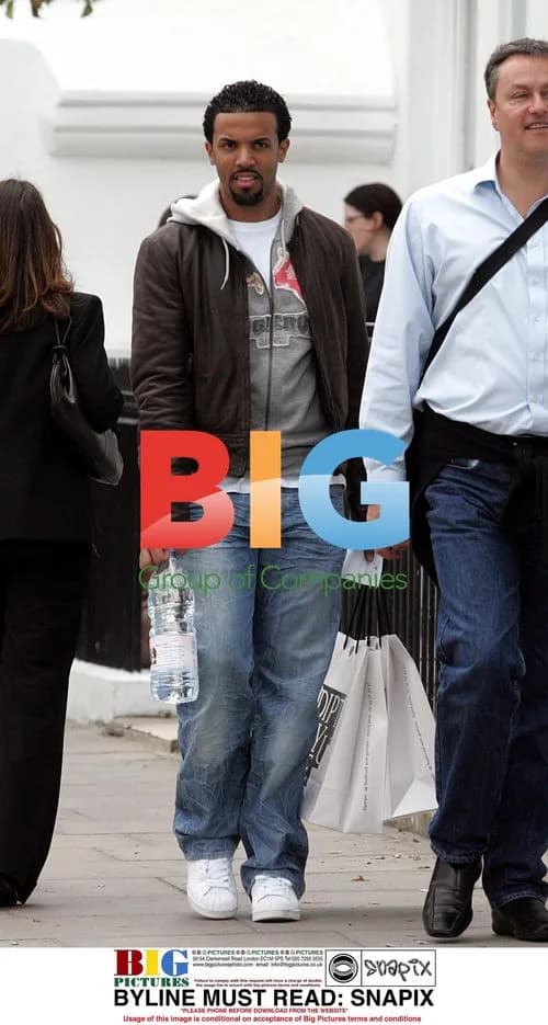 Craig David Out Shopping in Notting Hill