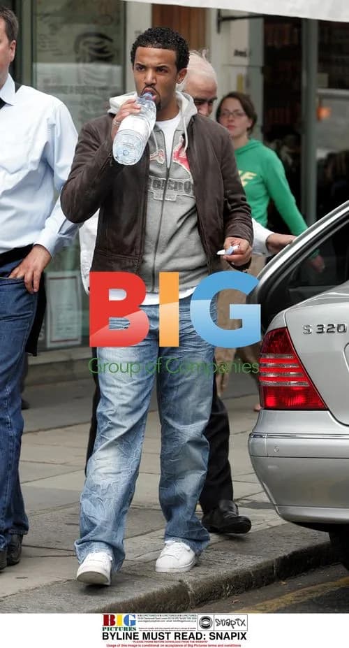 Craig David out shopping in Notting Hill