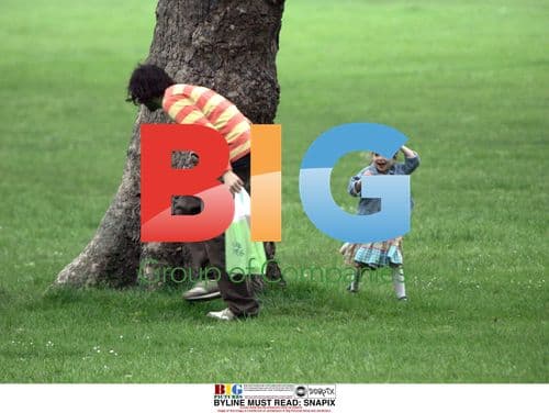 Samantha Morton's daughter Esme with boyfriend in park