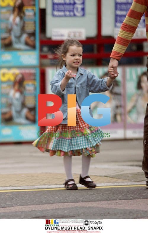 Samantha Morton out with daughter and boyfriend