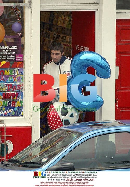 Liam & Nicole Celebrate Son Gene's 3rd Birthday