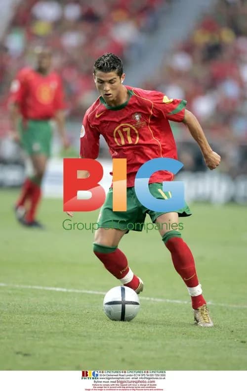 Greece beats Portugal in Euro 2004 final