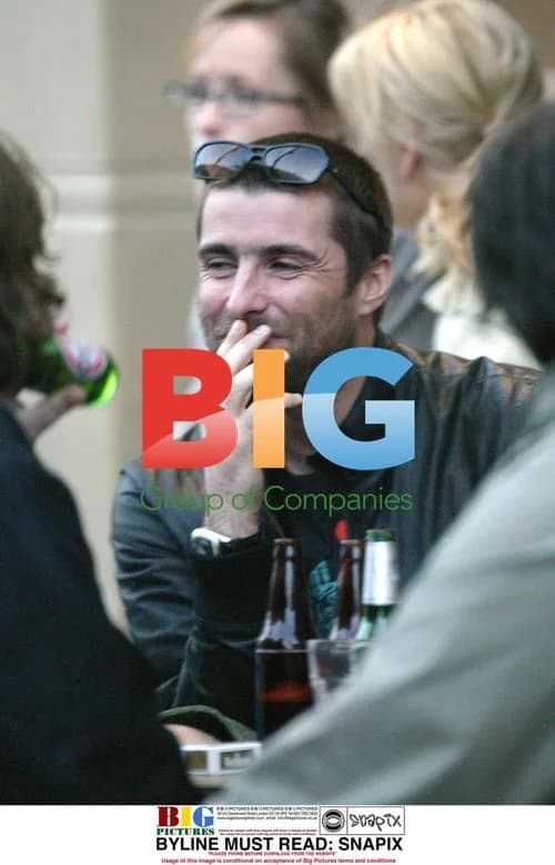 Liam Gallagher Laughs with Brother & Friend