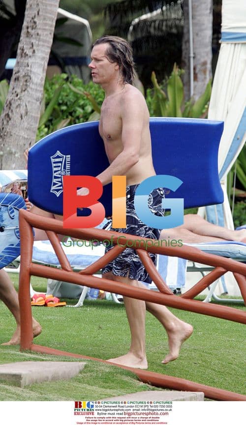 Kevin Bacon and Family Vacation in Maui