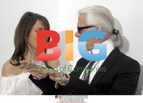 Liz Hurley and Karl Lagerfeld at Paris Fashion Week