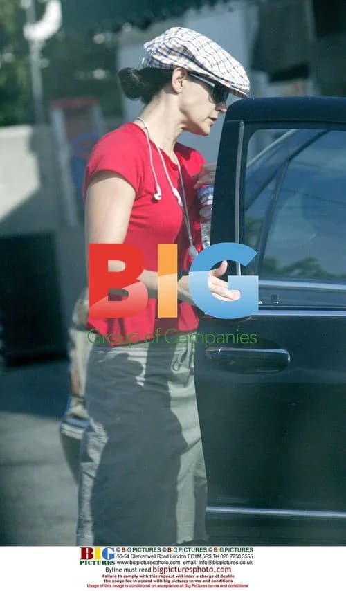 Demi Moore Leaving LA Health Spa