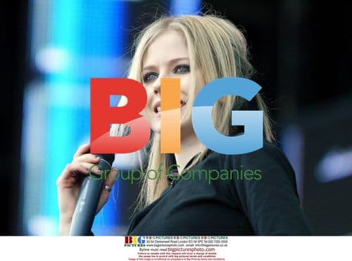 Avril Lavigne Performing at 95.8 Capital FM's 'Party In The Park'