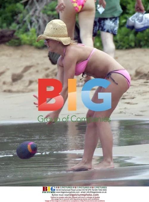Britney Spears & Kevin Federline Buried in Sand in Maui