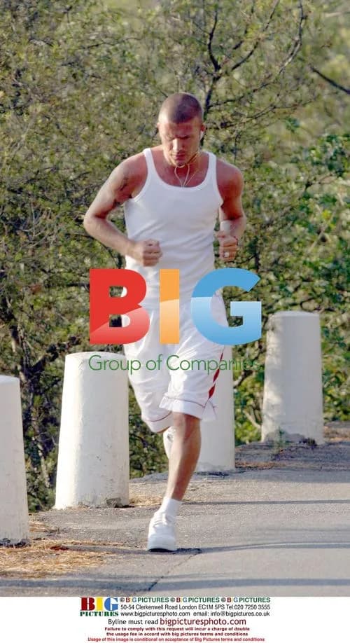 David Beckham Jogging Near Elton John's House
