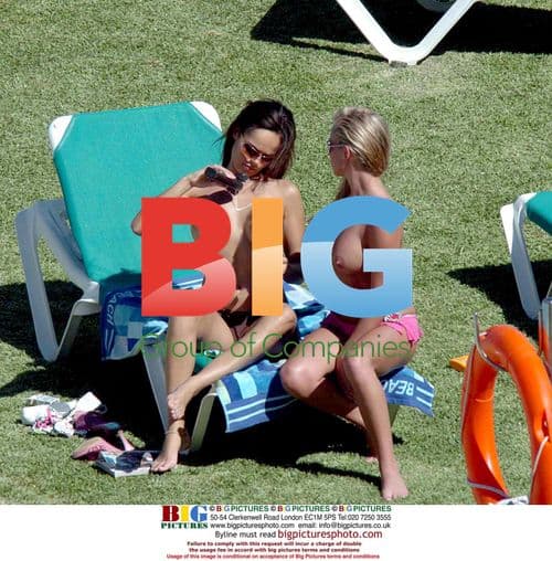 Jordan Ex Scott Sullivan with Glamour Models