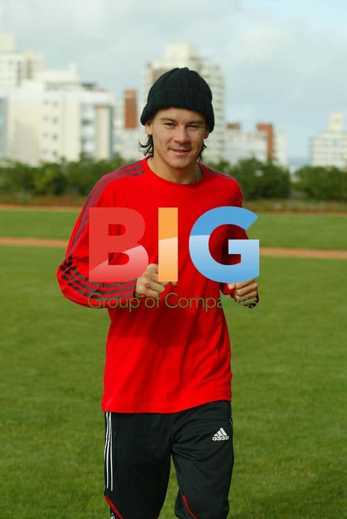 Guillermo Coria and Carla Francovic on Vacation in Punta del Este